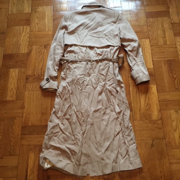 Pull&Bear special edition long cream tan trench coat - Picture 3 of 6